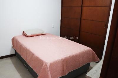 Apartamento de 3 alcobas en venta en Laureles, Medellín, 158 m² · foto 7 de 11