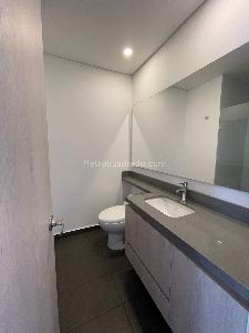 Apartamento en venta en Altos Del Poblado, Medellín · foto 16 de 20