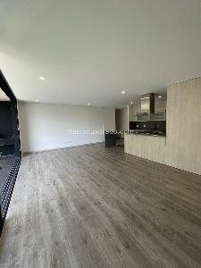 Apartamento en venta en Altos Del Poblado, Medellín · foto 4 de 20