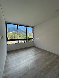 Apartamento en venta en Altos Del Poblado, Medellín · foto 8 de 20