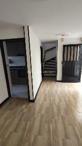Casa de 5 alcobas en venta en Villa Luz, Bogotá, 160 m² · foto 2 de 8
