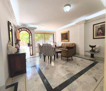 Casa de 5 alcobas en venta en El Ingenio, Cali, 613 m² · foto 3 de 20