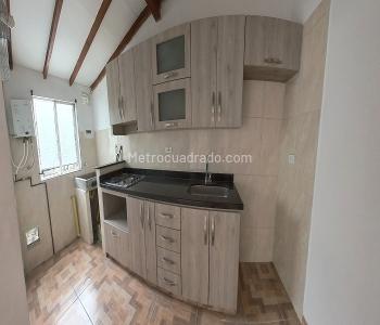Apartamento en venta en Viviendas Del Sur, Itagüí · foto 3 de 10