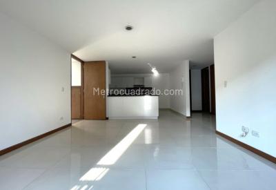 Apartamento en venta en Belen, Medellín · foto 4 de 12