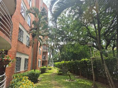 Apartamento de 3 alcobas en venta en Quintas De Don Simon, Cali, 81 m² · foto 19 de 20