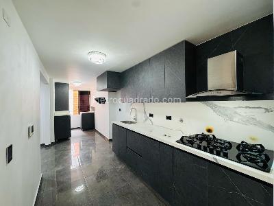 Apartamento de 5 alcobas en venta en La Castellana, Medellín, 206 m² · foto 12 de 18