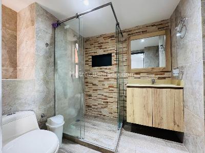 Apartamento de 5 alcobas en venta en La Castellana, Medellín, 206 m² · foto 5 de 18