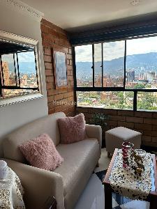 Apartamento en venta en La America, Medellín · foto 2 de 12