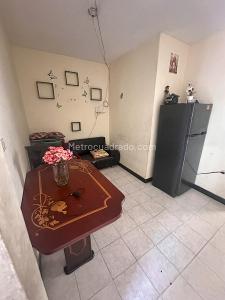 Casa de 5 alcobas en venta en San Pedro Claver, Cali, 150 m² · foto 3 de 13