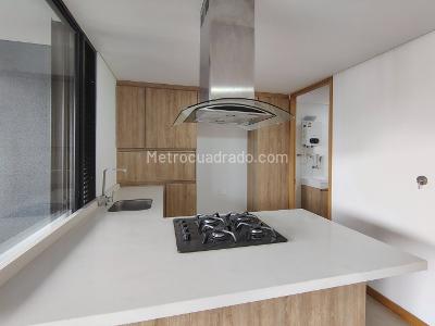 Apartamento de 3 alcobas en venta en Altos Del Poblado, Medellín, 111 m² · foto 3 de 20