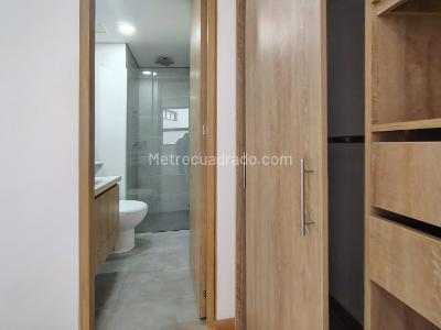 Apartamento de 3 alcobas en venta en Altos Del Poblado, Medellín, 111 m² · foto 15 de 20