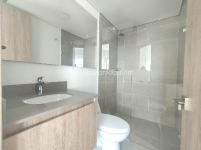 Apartamento de 2 alcobas en venta en El Centro, Rionegro, 70 m² · foto 9 de 19