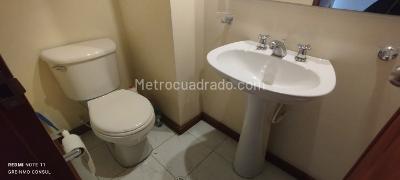 Apartamento de 2 alcobas en venta en Los Cedros Usaquen, Bogotá, 87 m² · foto 6 de 20