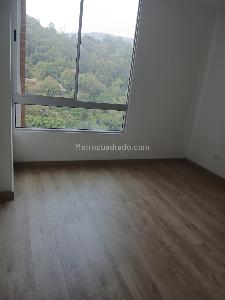 Apartamento en venta en Los Colores, Medellín · foto 10 de 19
