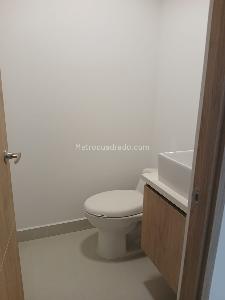 Apartamento en venta en Los Colores, Medellín · foto 4 de 19