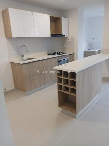 Apartamento en venta en Los Colores, Medellín · foto 6 de 19