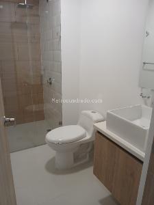 Apartamento en venta en Los Colores, Medellín · foto 9 de 19