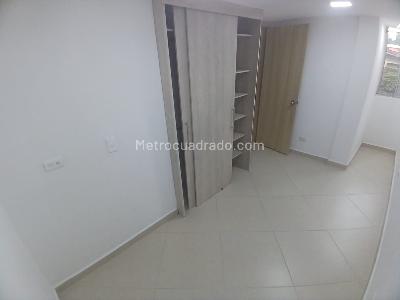 Apartamento de 2 alcobas en venta en Calasanz Parte Baja, Medellín, 37 m² · foto 3 de 16