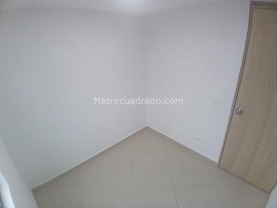 Apartamento de 2 alcobas en venta en Calasanz Parte Baja, Medellín, 37 m² · foto 7 de 16