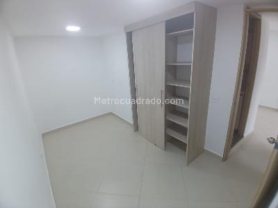Apartamento de 2 alcobas en venta en Calasanz Parte Baja, Medellín, 37 m² · foto 13 de 16
