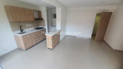 Apartamento en venta en Centro, Itagüí · foto 7 de 16
