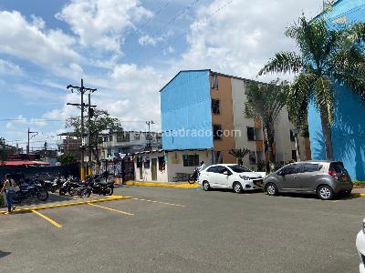 Apartamento en venta en La Base, Cali · foto 13 de 15
