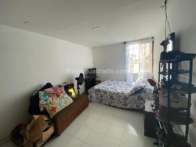 Apartamento en venta en La Base, Cali · foto 9 de 15