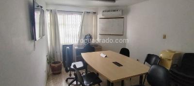 Casa de 5 alcobas en venta en San Vicente, Cali, 290 m² · foto 15 de 20