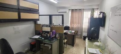 Casa de 5 alcobas en venta en San Vicente, Cali, 290 m² · foto 17 de 20