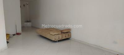 Casa de 5 alcobas en venta en San Vicente, Cali, 290 m² · foto 2 de 20