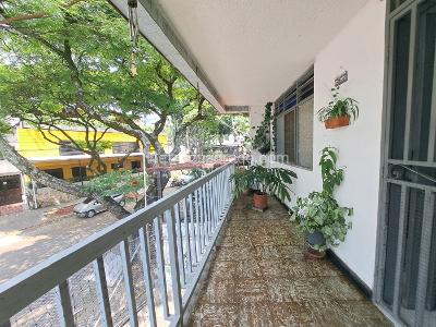 Casa de 5 alcobas en venta en San Fernando Viejo, Cali, 270 m² · foto 2 de 20