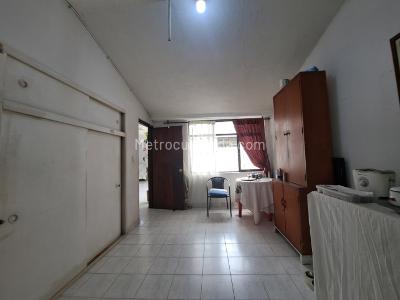 Casa de 5 alcobas en venta en San Fernando Viejo, Cali, 270 m² · foto 9 de 20
