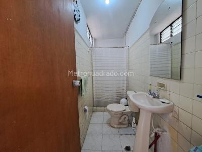 Casa de 5 alcobas en venta en San Fernando Viejo, Cali, 270 m² · foto 12 de 20