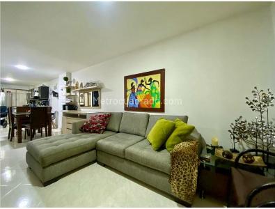 Apartamento en venta en Zona Centro, Envigado · foto 3 de 14