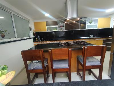 Casa de 3 alcobas en venta en Camino Real, Cali, 228 m² · foto 9 de 20