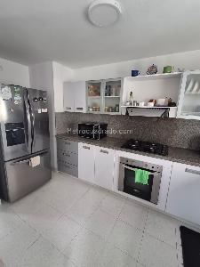 Apartamento de 3 alcobas en venta en El Ingenio, Cali, 97 m² · foto 7 de 18