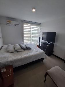 Apartamento de 3 alcobas en venta en El Ingenio, Cali, 97 m² · foto 10 de 18