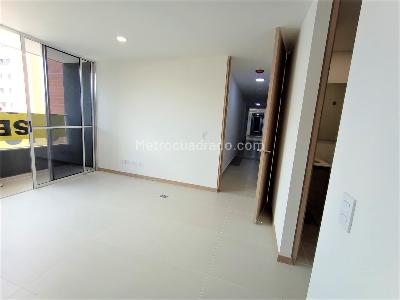 Apartamento de 3 alcobas en venta en La Doctora, Sabaneta, 53 m² · foto 6 de 18