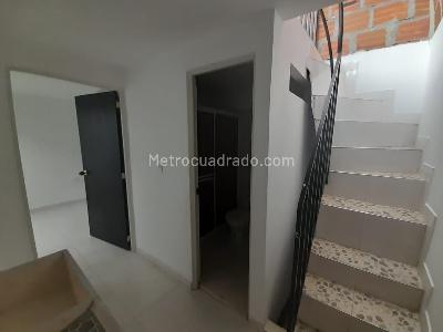 Casa de 5 alcobas en venta en Ciudad Cordoba, Cali, 120 m² · foto 12 de 20