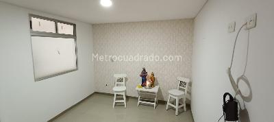 Apartamento en venta en La America, Medellín · foto 2 de 12