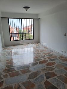 Apartamento de 3 alcobas en venta en Cuarto De Legua, Cali, 72 m² · foto 3 de 20