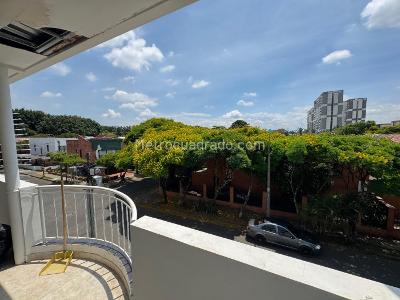 Casa de 5 alcobas en venta en Valle Del Lili, Cali, 150 m² · foto 17 de 18
