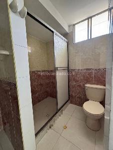 Casa de 5 alcobas en venta en Valle Del Lili, Cali, 150 m² · foto 9 de 18