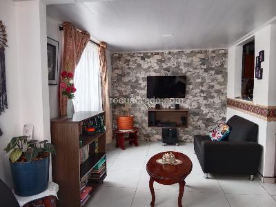 Casa de 5 alcobas en venta en Ciudad Latina, Soacha, 144 m² · foto 3 de 18