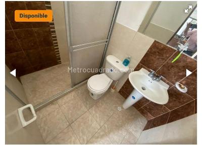 Casa de 5 alcobas en venta en Los Cambulos, Cali, 279 m² · foto 6 de 11