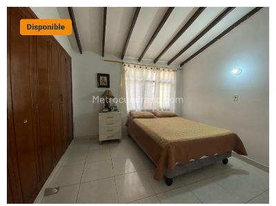 Casa de 5 alcobas en venta en Los Cambulos, Cali, 279 m² · foto 10 de 11