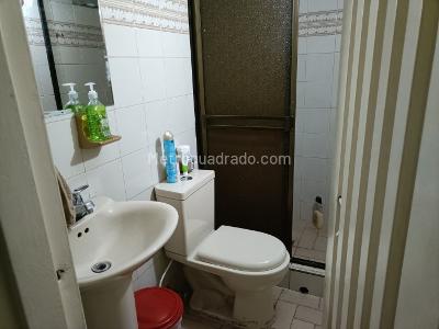 Casa de 5 alcobas en venta en Las Americas, Cali, 240 m² · foto 8 de 20