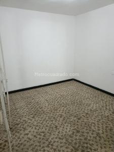 Casa de 5 alcobas en venta en Las Americas, Cali, 240 m² · foto 18 de 20