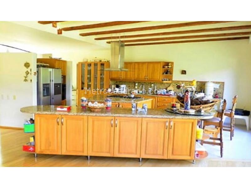 4BR House in La Fe (30000 m²) - 5