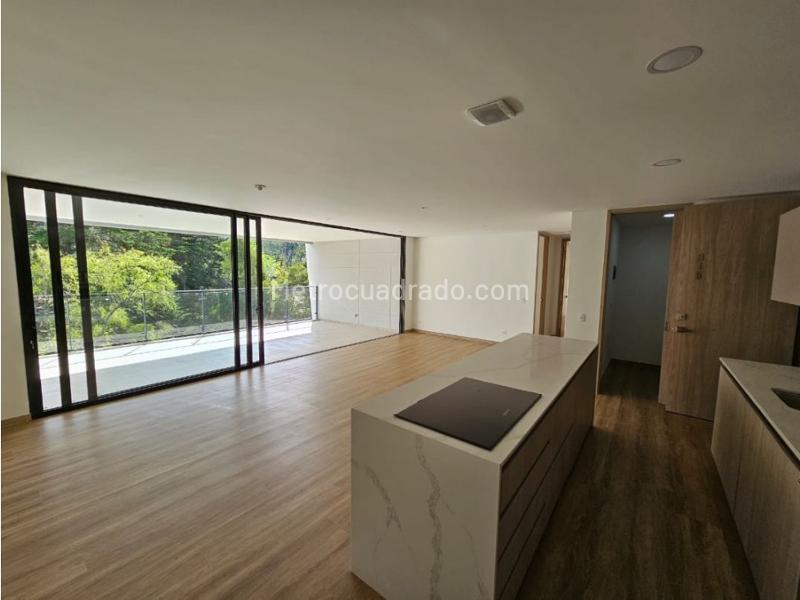 2BR Apartment in Sajonia (80 m²)